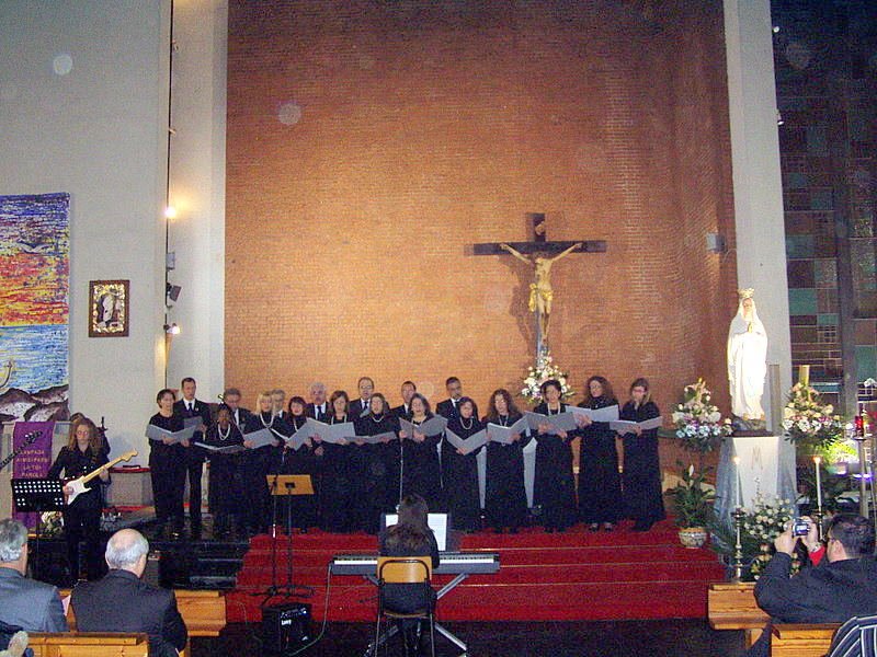 pb3000951.jpg